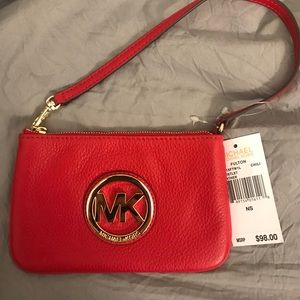Michael Kors Pebbled Leather Fulton Wristlet